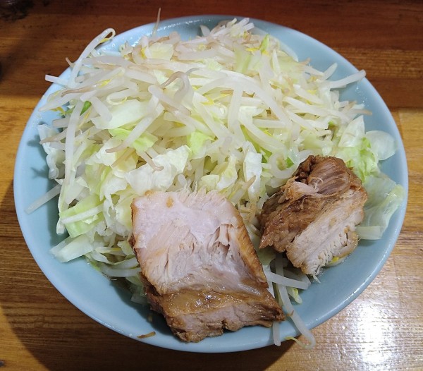 「ラーメン 900円」@ラーメン髭の写真