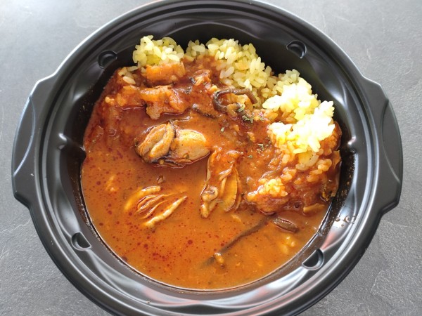 「牡蠣カレー　７５０円」@ミラーンの写真