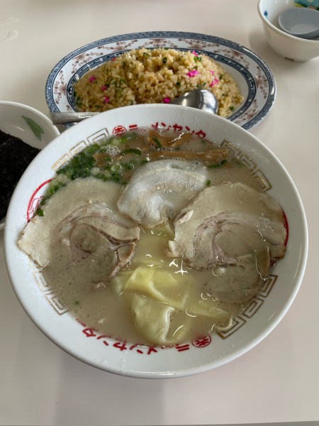 「ワンタン麺」@丸幸ラーメンセンター 基山店の写真