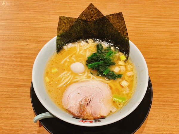 「ラーメン(醤油)」@町田商店 鈴鹿店の写真