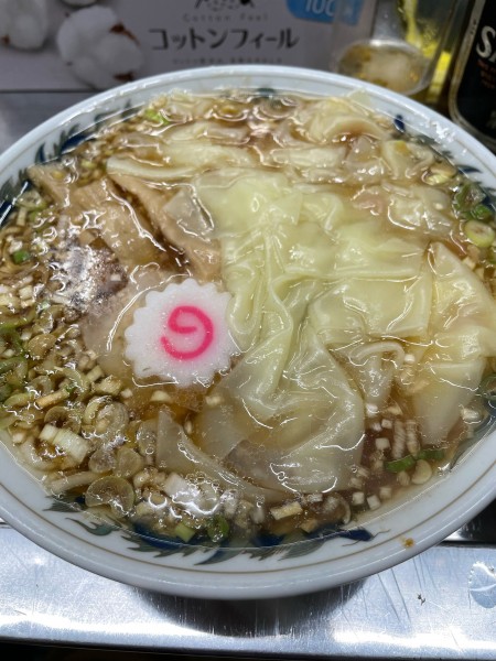 「ワンタンメン」@中華そば みたかの写真