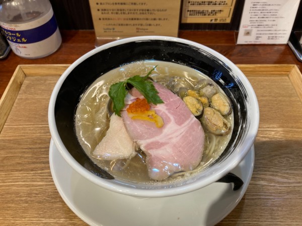 「貝とムール貝の汐そば」@麺処しろくろの写真