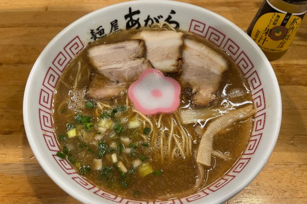 「豚骨中華そば」@麺屋あがらの写真