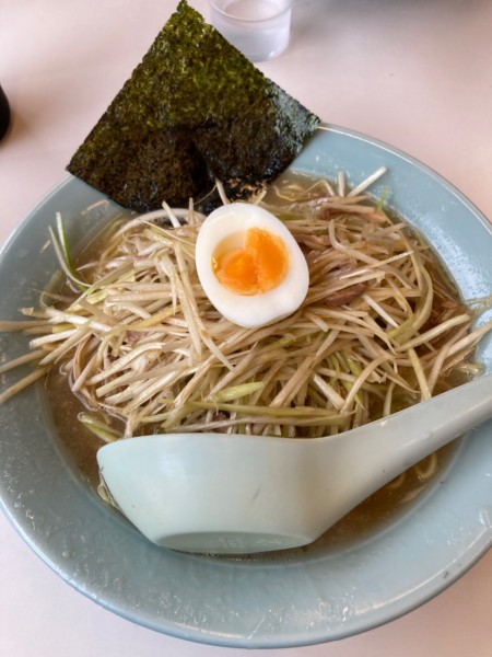「ネギラーメン、和えネギ」@ラーメンショップ 中野店の写真