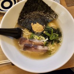 函館ブリ塩ラーメン　850円