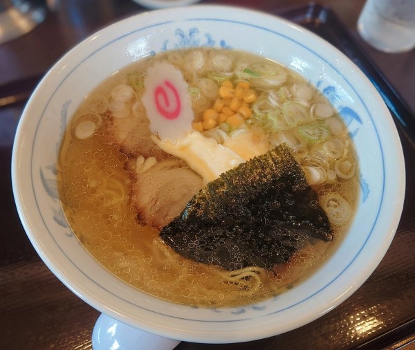 「塩バターラーメン」@中華そば 味軒の写真