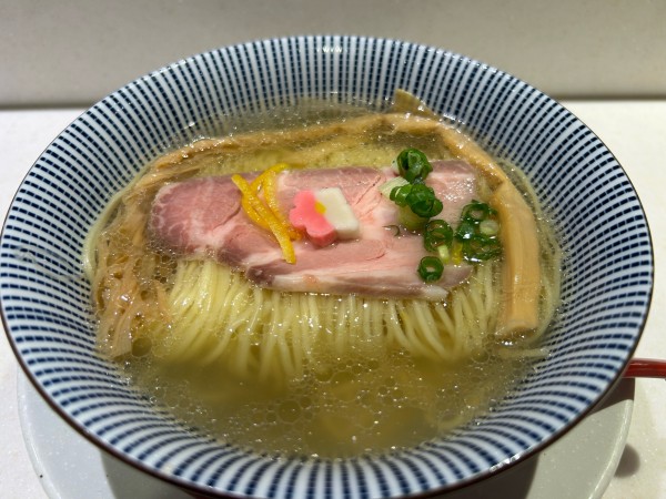 「鯛塩らぁ麺880円」@鯛塩そば 灯花 アトレ上野店の写真