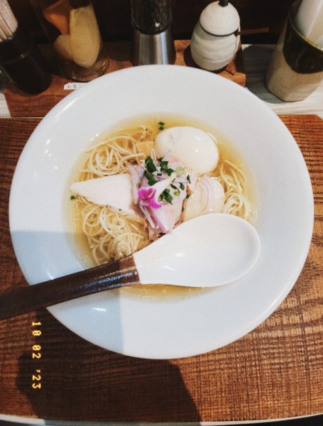 「鶏と浅利 塩」@つくばらーめん 鬼者語 -オニモノガタリ-の写真