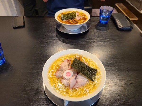 「塩らーめん」@自家製麺 うるちの写真