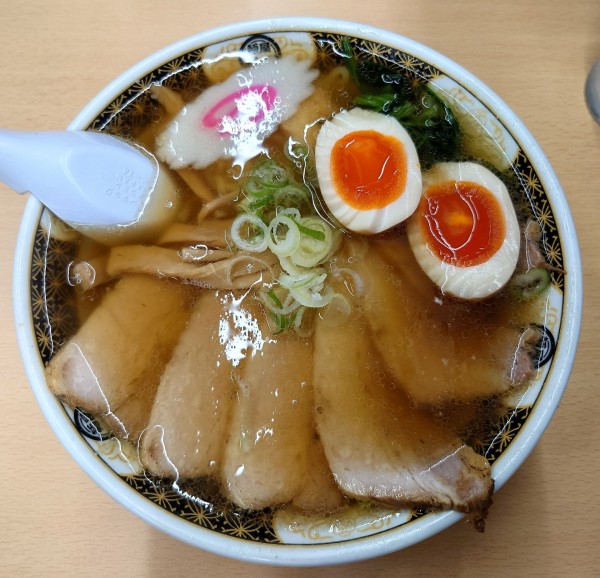 「チャーシューめん+煮玉子(1400円)」@青竹手打ちラーメン 麺屋ようすけ 佐野新都市店の写真