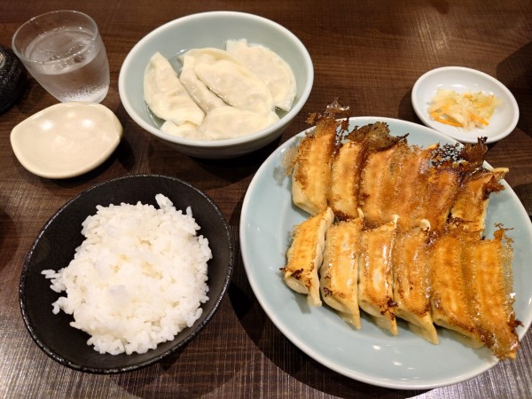 「ダブルスイライス(1170円)」@宇都宮みんみん ホテル アール・メッツ店の写真