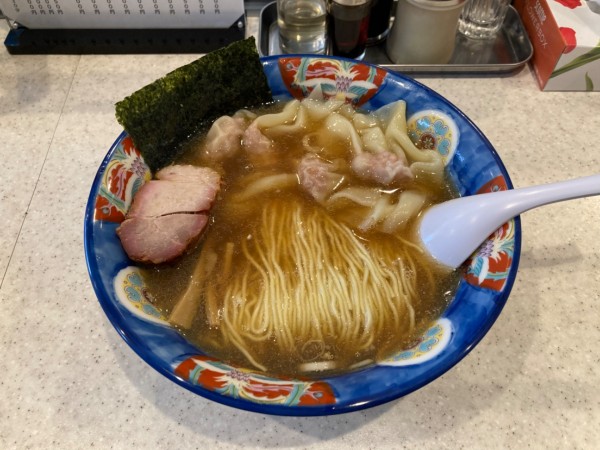 「肉ワンタンメン」@たんたん亭の写真