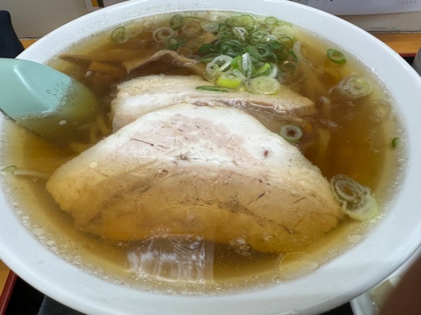 「ラーメン　ランチセット　チャーシュー丼　1,100円」@青竹手打ちラーメン  麺屋 貴の写真