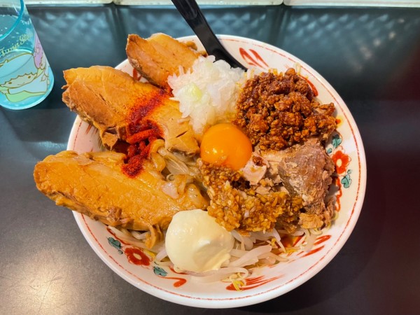 「まぜそばチャーシュー(中)」@一麺惚 守護神の写真