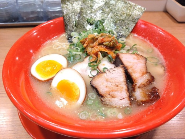 「たろちゃんラーメン」@らぁめん たろう 三宮本店の写真