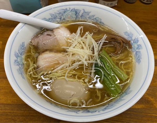 「中華そば味玉（塩 +葱油）」@Made in Tokyo らーめん松の写真