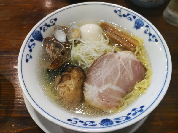 「特製貝だし塩ラーメン·ライス」@貝料理 梵厨の写真