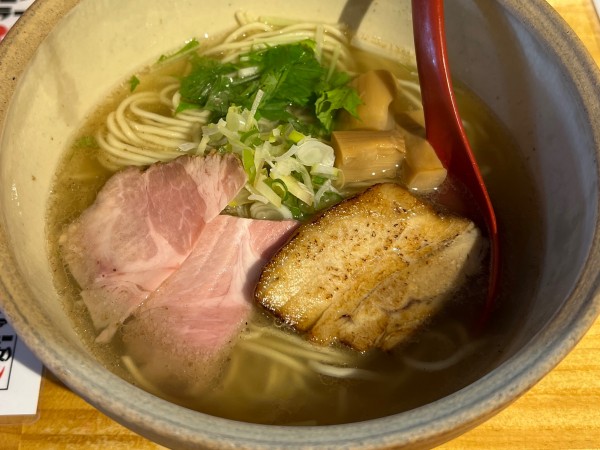「キワミシオラーメン」@ラーメンゴイケヤの写真