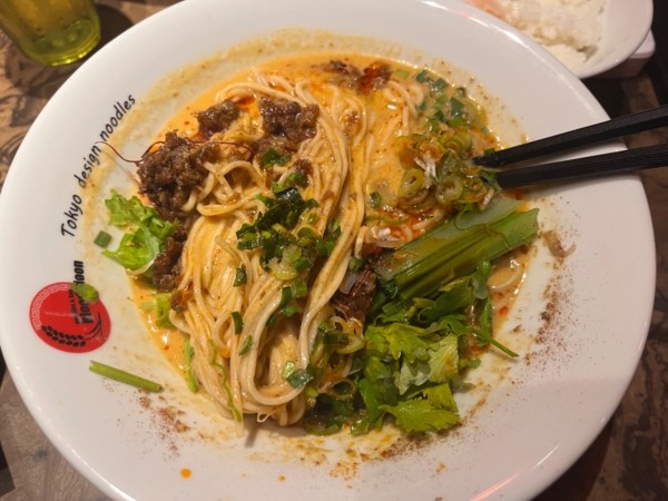 「ランチセット坦々麺1000円＋パクチー120円」@Blood Moonの写真