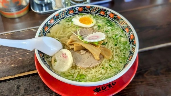 「味彩塩拉麺（880円）」@函館麺厨房あじさい 本店の写真
