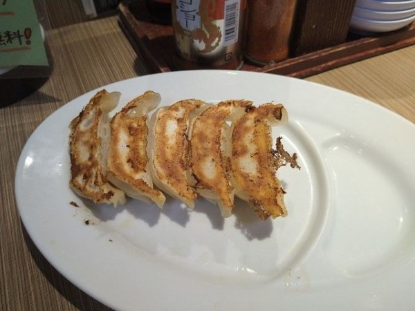 「餃子」@麺処 森元 松井山手店の写真