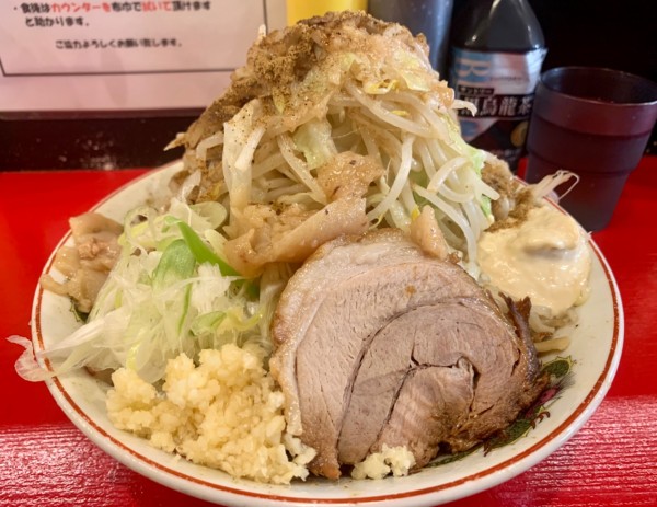 「まぜそば(小)950円」@ラーメン鷹の目 北千住店の写真