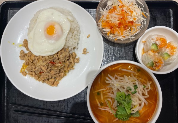 「ティーヌーンセット＋生春巻き」@ティーヌーン イオンモール幕張新都心店の写真