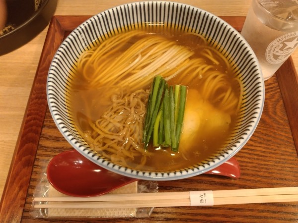 「稲庭中華そば¥1000-」@キッチンきらくの写真