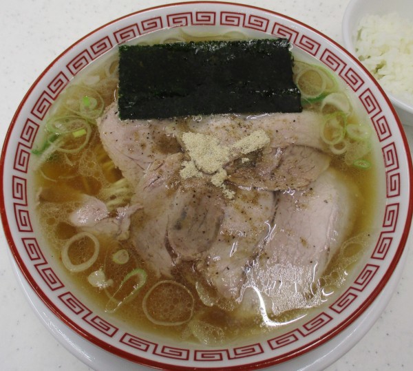 「中華そば＋無料半ライス　880円」@マルショーラーメン ヨドバシAkiba店の写真