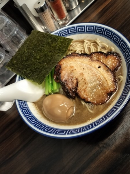 「味玉濃厚煮干中華そば 牛丼 あられご飯」@錦糸町中華そば さん式の写真