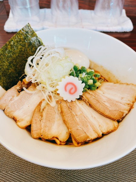 「特製煮干油そば」@麺想 折かわの写真