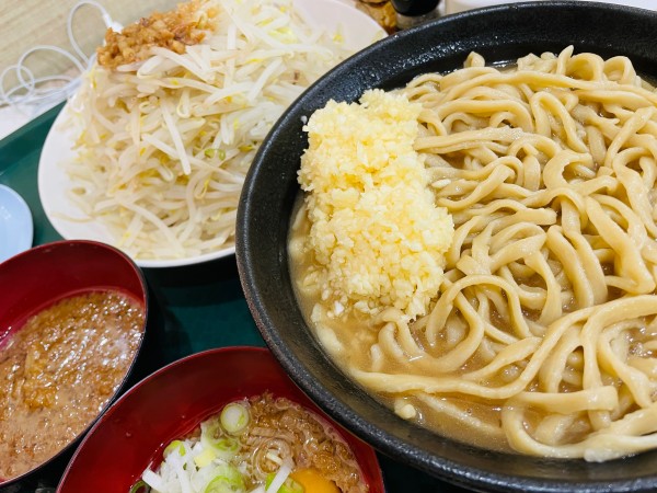 「ラーメン 特盛 麺:400g 他 1,100円」@ラーメン 中毒 東向島店の写真