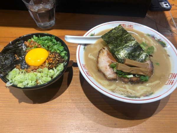 「ラーメン1000+ルーロー飯600」@中華そば まつ尾の写真