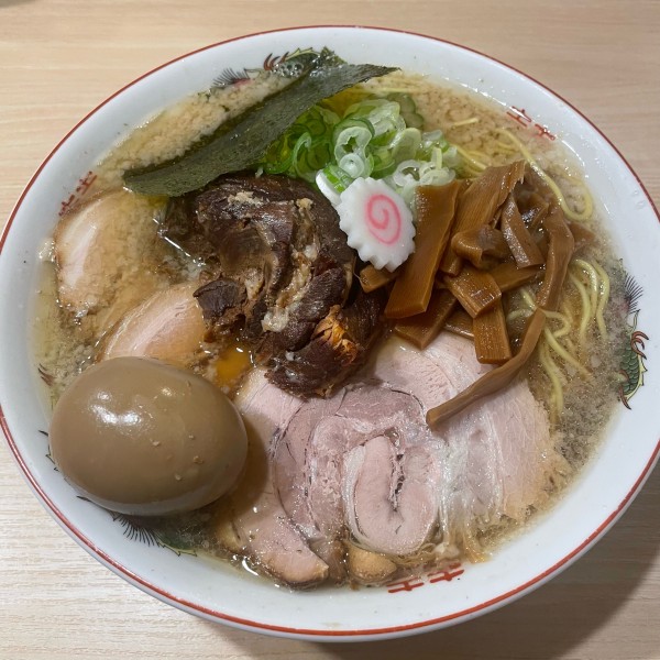 「中華そば　背脂」@麺や 六等星の写真