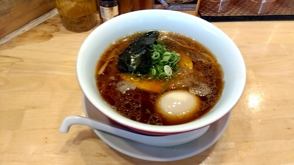 「味玉中華そば（９５０円）」@鶏そばムタヒロの写真