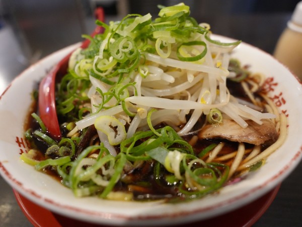 「中華そば(並)麺硬め＋焼きめし(並)」@新福菜館 秋葉原店の写真