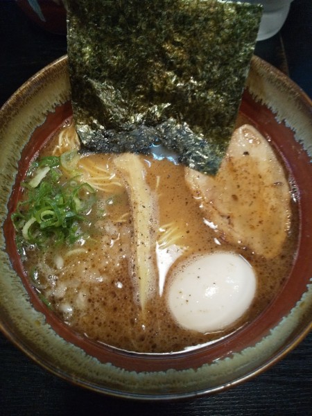 「豚そば(味玉付き)」@豚そば ぎんや 黒川本店の写真