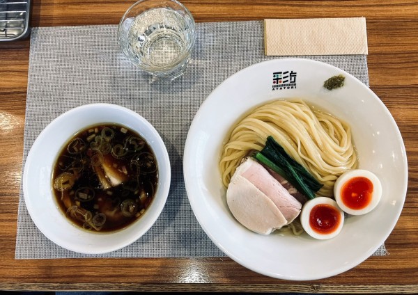 「特選醤油つけ麺（大盛り）」@彩とりの写真