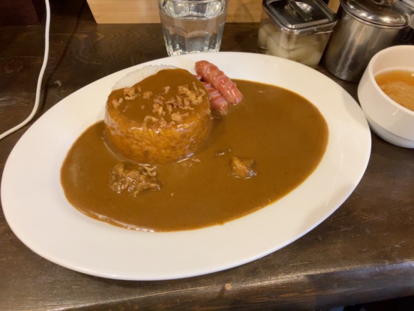 「ランチカレー(ソーセージ)780円」@TOKYO CURRY BUCCIの写真