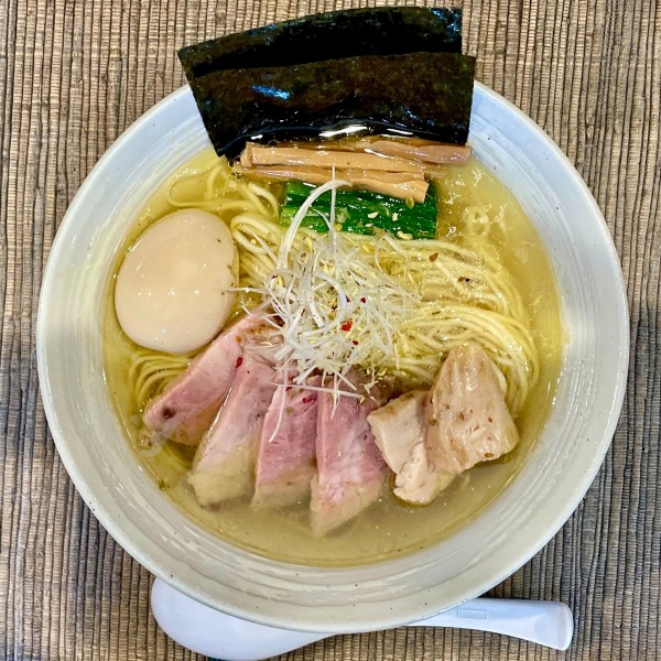 「特製塩らぁ麺」@麺屋 さくら井の写真