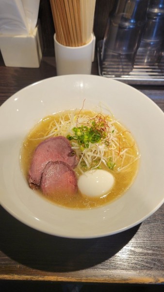 「牛骨白湯そば」@中華そば 十目一八食堂の写真