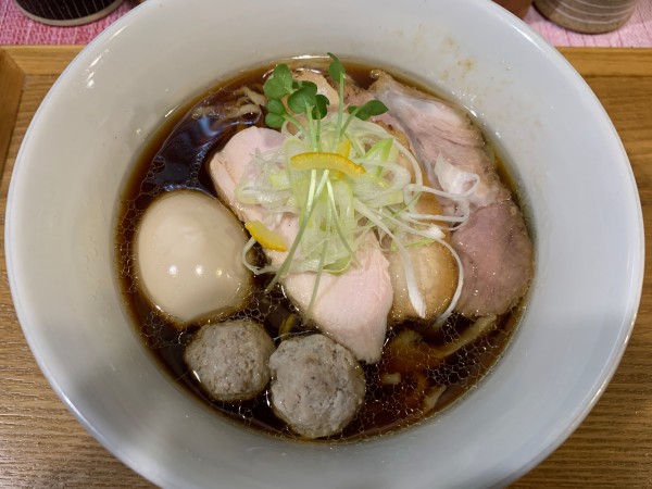 「特製中華そば」@中華蕎麦 はざまの写真