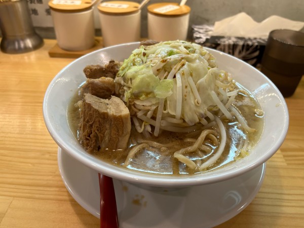 「上二郎ラーメン」@らーめん飛家の写真