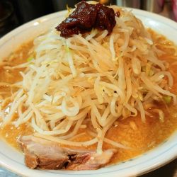 味噌らーめん・(中)✖︎2(野菜増し味濃いめ)￥1,150