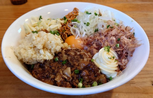 「ジャンクなG系まぜそば」@つけ麺 弥七の写真