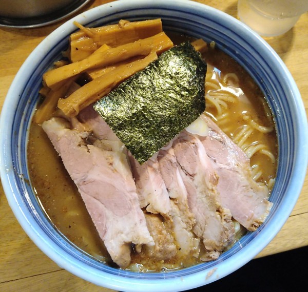 「めんまらーめん 970円 大盛り 100円 ちゃーしゅー 350」@こうかいぼうの写真