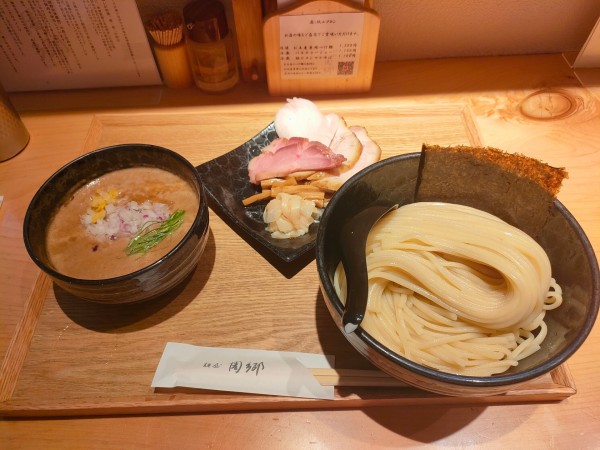 「焼豚つけ麺」@麺屋 周郷 新橋店の写真