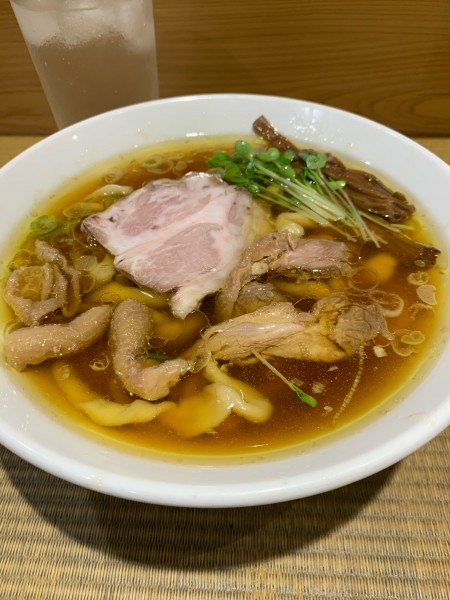 「親鶏中華そば(極太麺)」@手打 親鶏中華そば 綾川の写真
