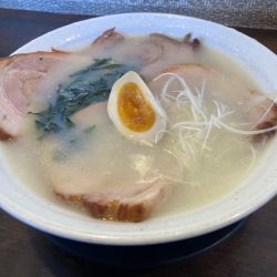白ラーメン・チャーシュー