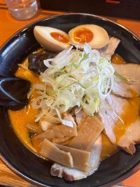 「味噌おろちょんラーメン」@北海道らーめん ひむろ 松戸駅前店の写真